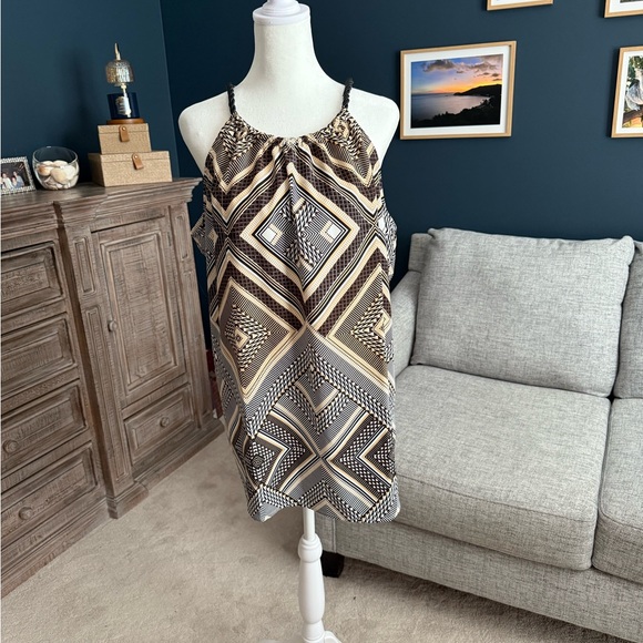 C Brand Geometric sleeveless tank blouse - worn once - Picture 1 of 8